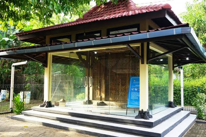 Ternyata Ini Misteri yang Belum Terungkap Pintu Gerbang Kuno Kerajaan Majapahit, Mengerikan Banget Loh