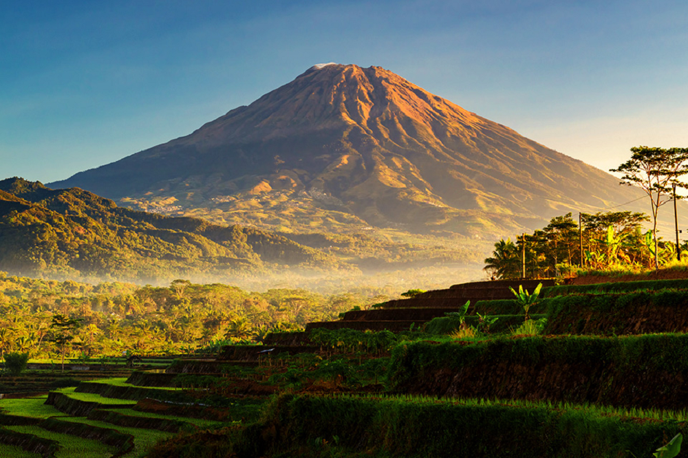 Rahasia Terungkap! Gunung Sumbing Sebagai Tempat Pesugihan dan Pertemuan Para Wali