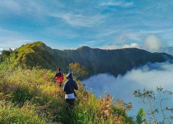 Gunung Bismo Wonosobo, Wisata Favorit  yang Jadi Tempat Impian Bagi Para Pendaki! 