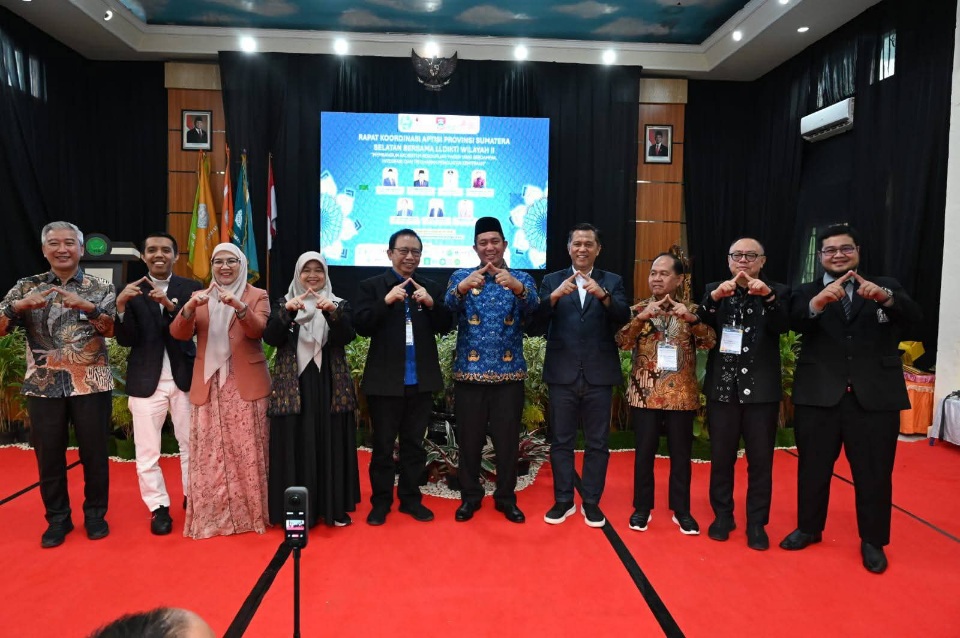 Perkuat Sinergi degan Perguaruan Tinggi, Walikota dan Ketua DPRD Pagar Alam hadiri Rakor APTISI Sumsel