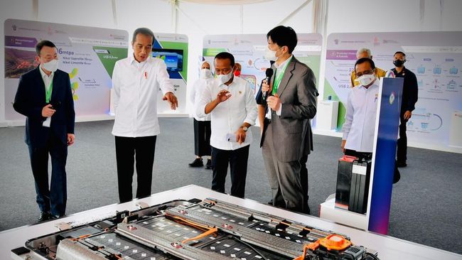 Pabrik Baterai Listrik Terbesar se ASEAN Resmi Beroperasi di RI