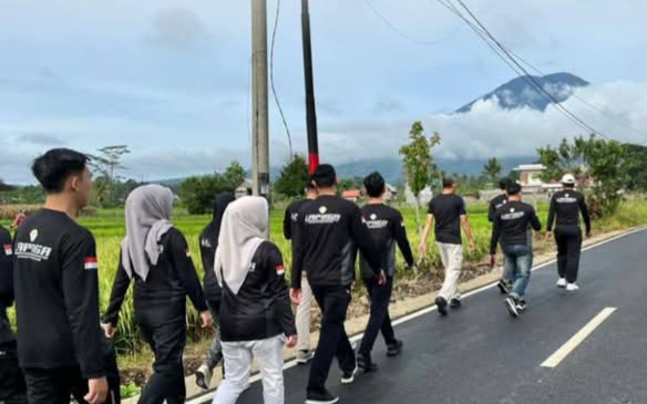 Gelar Jalan Santai dan Pemeriksaan Fasilitas, Rolan : Untuk Tingkatkan Semangat Kinerja Jajaran