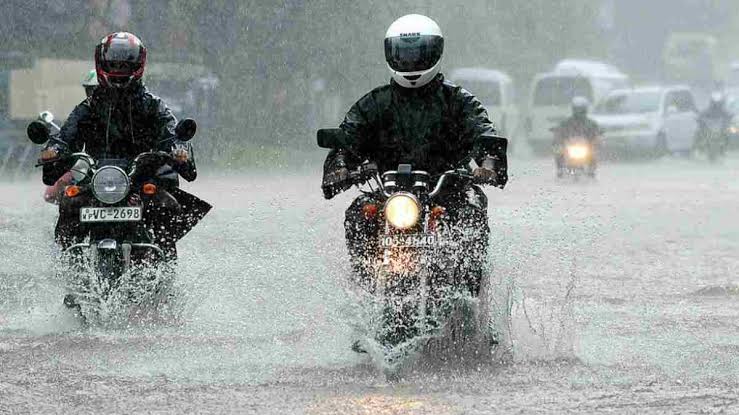 Jangan Sampai Salah! Inilah 7 Perawatan Motor yang Benar Saat Musim Hujan 