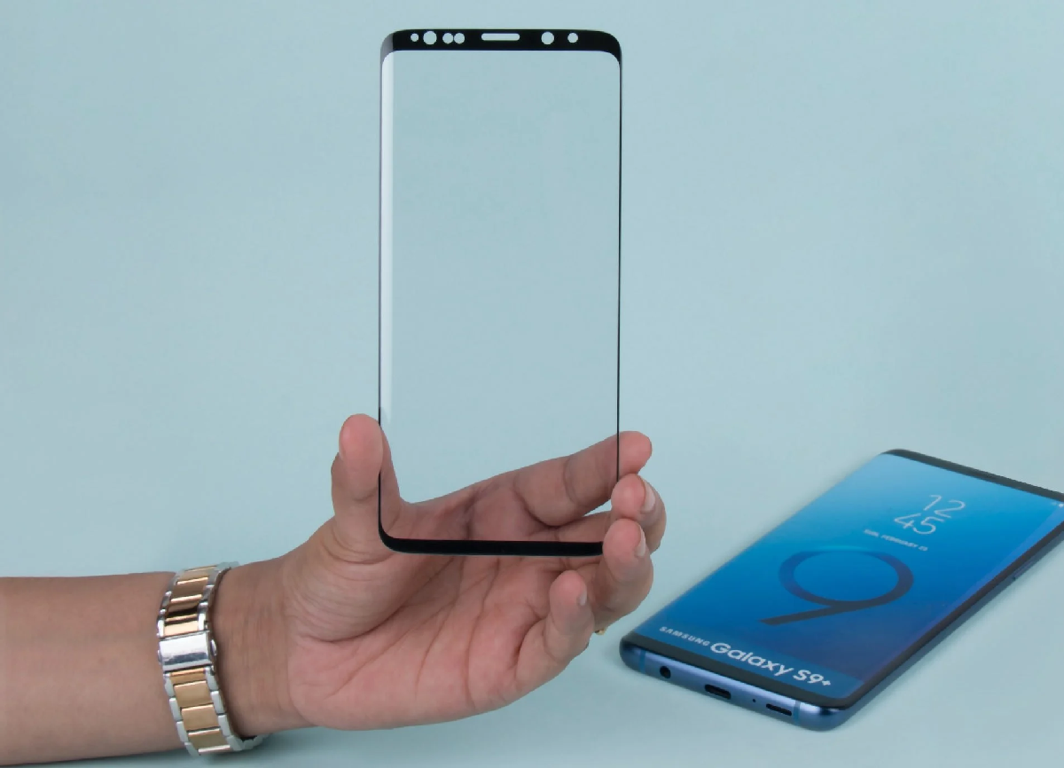 5 Anti Gores Tempered Glass Terbaik 2025 – No. 3 Bikin Layar HP Jadi Anti Pecah!