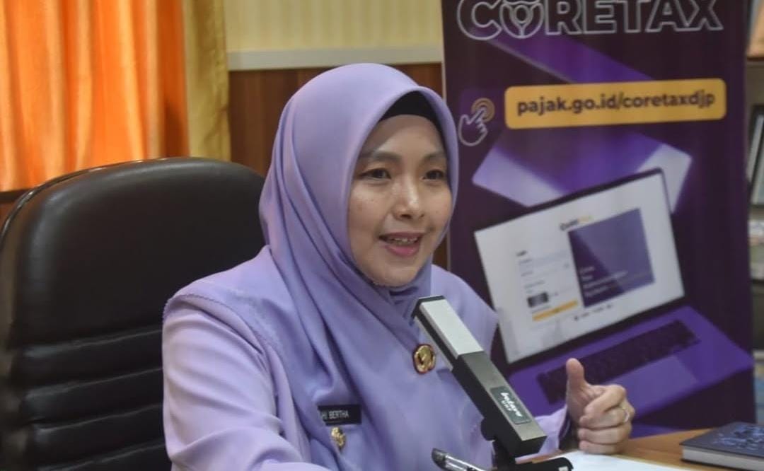 Hentikan Aktivitas Kerja Saat Adzan Berkumandang 