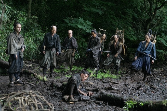 13 Assassins (2010), Sajian Sinema Keren Bertema ‘Edo Period’ yang Apik dan Epik (07)