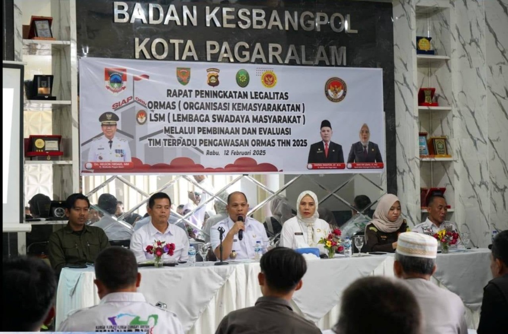 Tekankan Legalitas Ormas dan LSM 