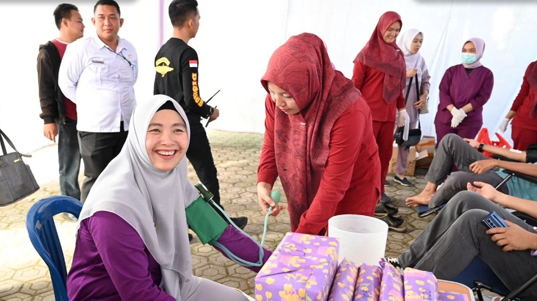 Wawako Pagar Alam Donor Darah di HKN ke-61