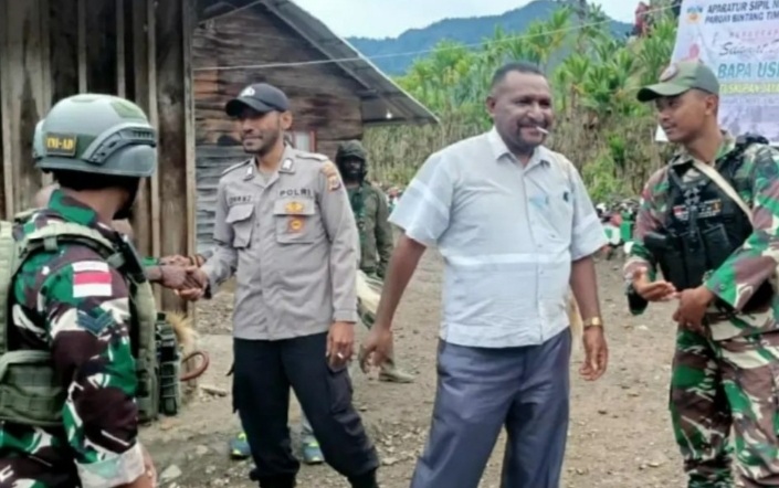 Berikan Rasa Aman Perayaan HUT Paroki di Papua, Ini Yang Dilakukan Satgas Yonif