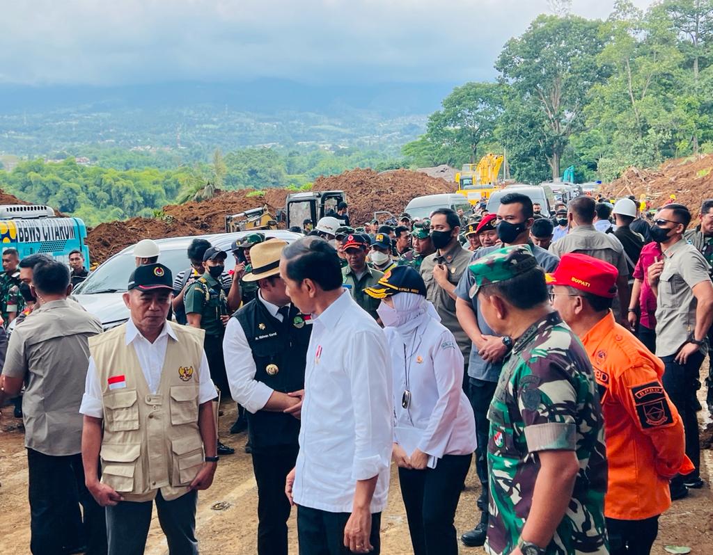 Presiden Sampaikan Duka Cita atas Gempa di Cianjur dan Instruksikan Penanganan Korban