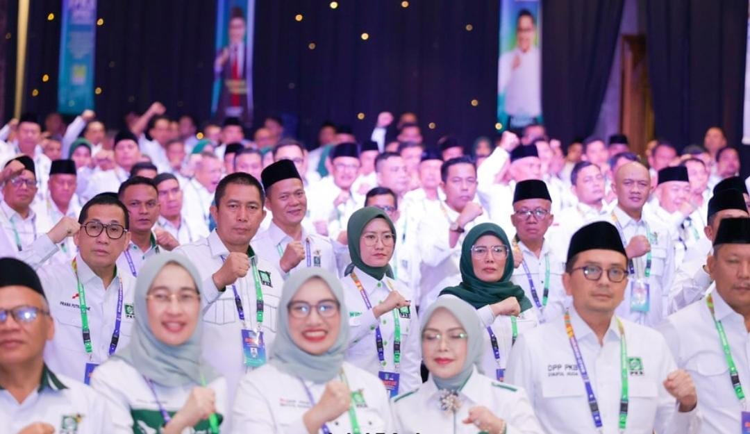 Wali Kota Pagar Alam, Ludi Oliasnyah Turut Hadir dalam Acara Hari Lahir PKB