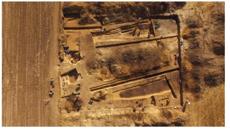 Mengejutkan! Arkeologi Dunia Temukan Susunan Batu Raksasa dan Benteng Berusia 6000 Tahun