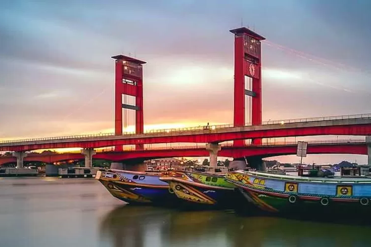 Menelisik Sejarah Jembatan Ampera, Warisan Presiden Soekarno di Palembang