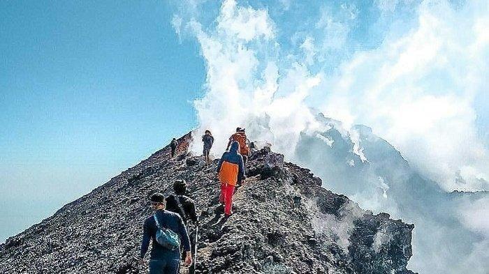 Dahsyat! Ramalan Jayabaya, Jawa Akan Terbelah Dua Jika Gunung Slamet Meletus