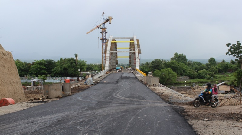 Menghubungkan Dua Pulau: Simak Sejarah Jembatan Samota di Sumbawa