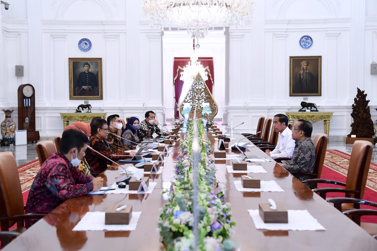 Presiden Jokowi Apresiasi Rampungnya Peta Jalan Hilirisasi