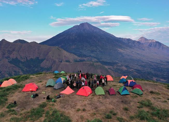 Taman Nasional Gunung Rinjani, Surga bagi Pecinta Alam dan Fotografer