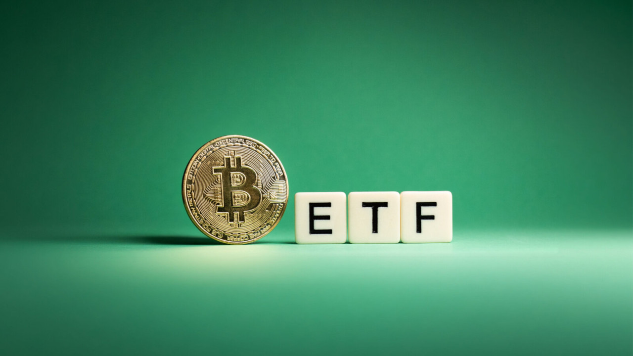 Arus Masuk Rekor ke ETF Bitcoin, Mencapai US$886 Juta: Faktor Penyebab dan Implikasi