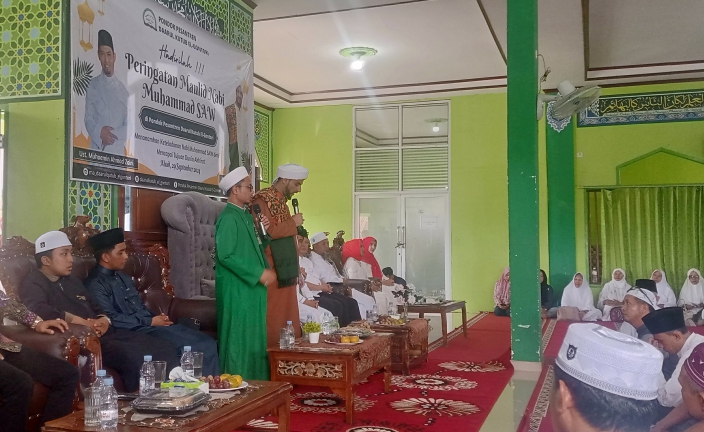 Momen Berkah Maulid Nabi di El-Gontori, Hepy-Efsi Bersama Habib Idrus bin Asegaf