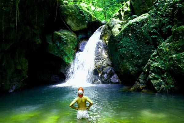  Air Terjun ini Menjadi Wisata Pilihan Di Kabupaten Dompu!