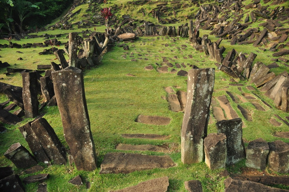 Harta Karun Purbakala di Situs Gunung Padang, Mengungkap Misteri yang Ada di Zaman Batu 