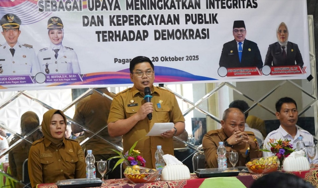 Kesbangpol Gelar Pembinaan Parpol, Pj Sekdakot : Pengelolaan Dana Hibah Harus Akuntabel