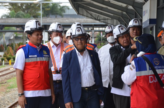 Kereta Cepat Sebentar Lagi Beroperasi, Komisi V Tegaskan Kereta Reguler Jangan Sampai Ditiadakan