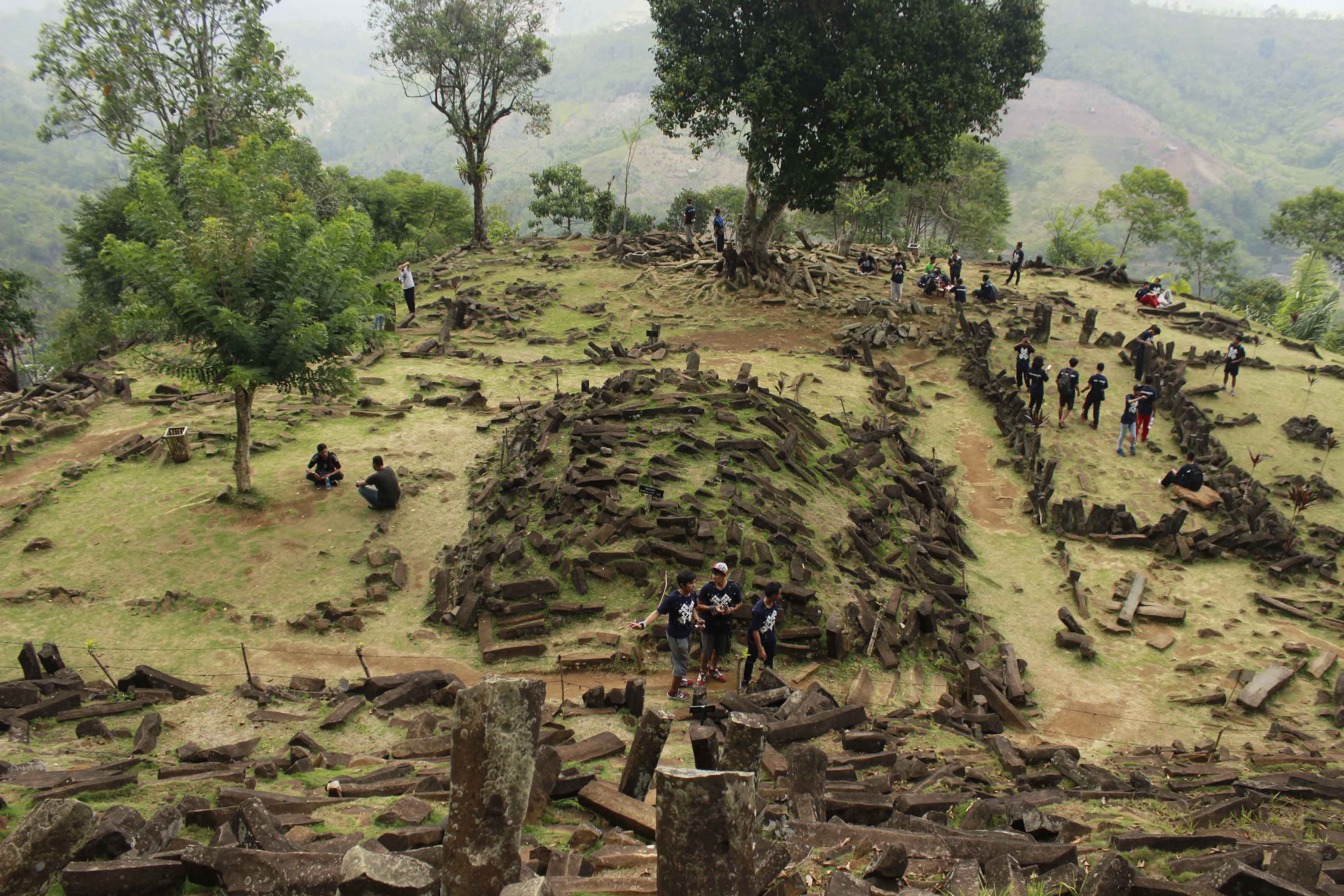 Misteri Teras Situs Gunung Padang! Apa saja?