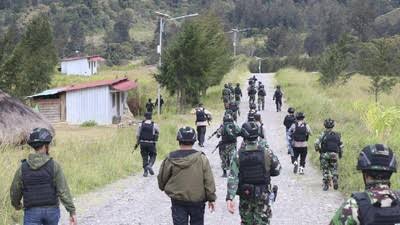 Pasukan Tambahan Dikerahkan ke Intan Jaya, Komnas HAM Papua Ingatkan Pentingnya Hal Ini! 