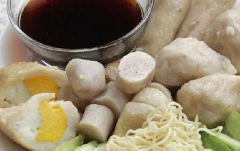 Pempek Embuy Lembut, Enak dan Murah Meriah