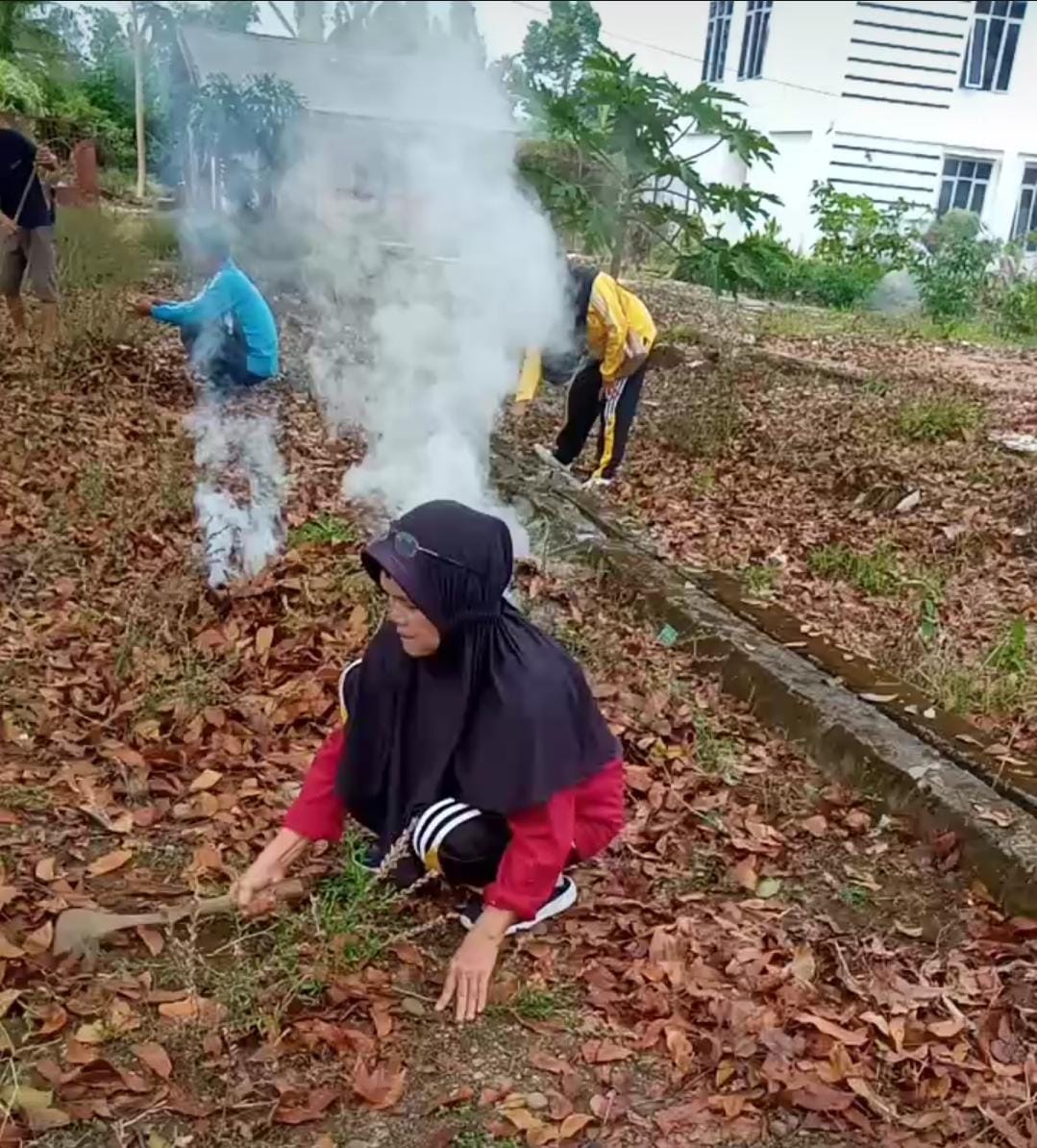 Jumat Bersih di Dempo Selatan, Upaya Menjaga Kebersihan dan Kenyamanan Lingkungan Kerja