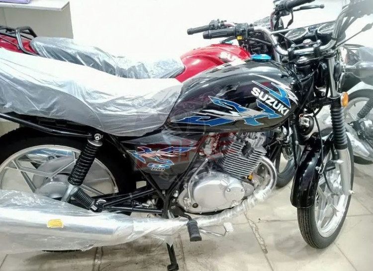 Suzuki GS150, Saingan Yamaha RX-King dari Pakistan dengan Harga Terjangkau