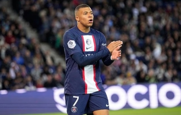 Rumor Kepindahan Mbappe : PSG Lebih Pilih Man United Ketimbang Real madrid, Ini Alasannya!