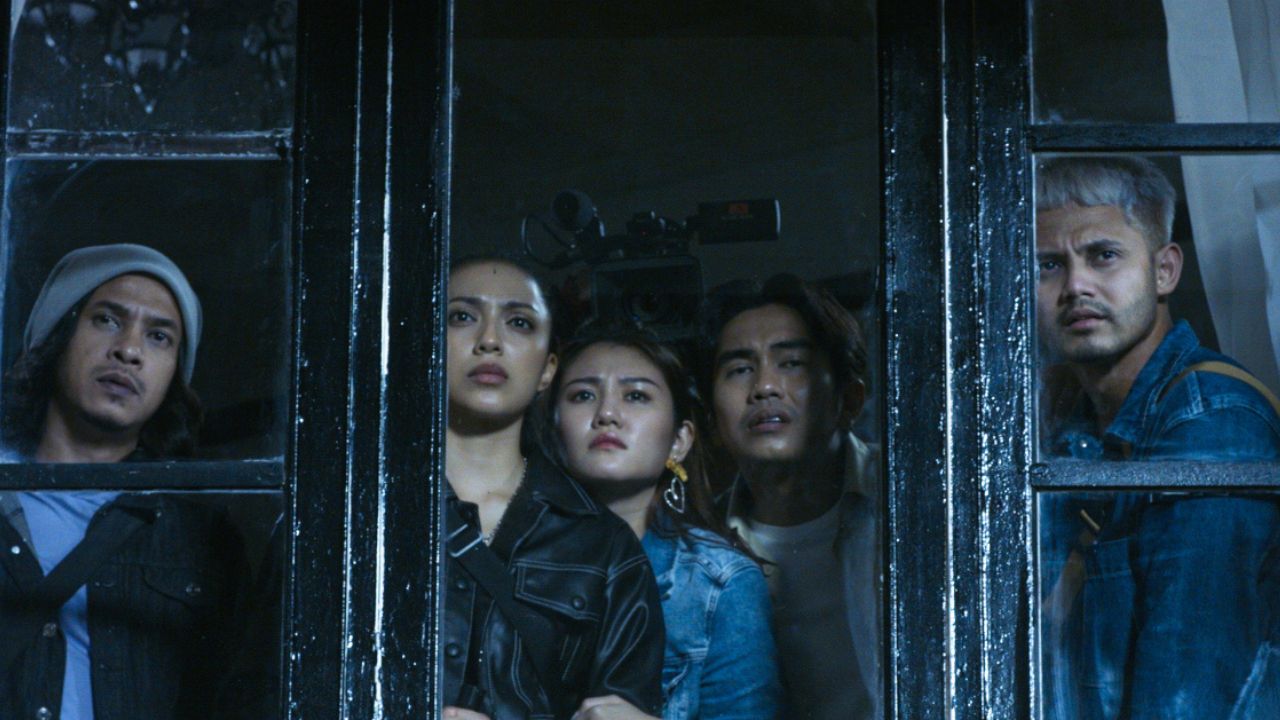 Yuk Simak Sinopsis Ada Hantu 2, Film Horor Malaysia Tentang Bungalo Tua