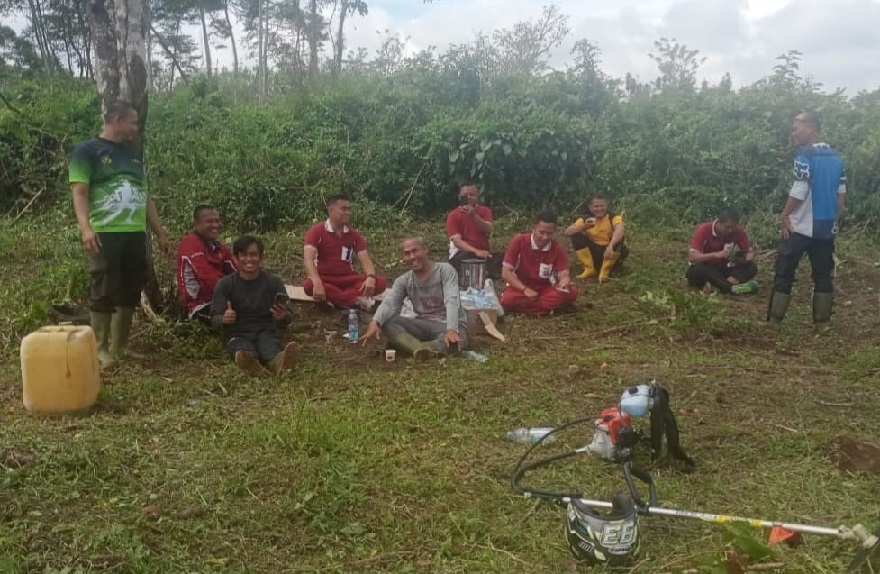 Polsek Dempo Tengah Ubah Lahan Tidur Jadi Ladang Jagung