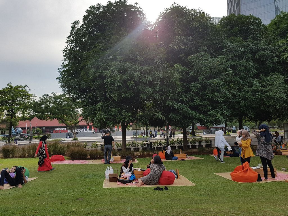 Piknik Seru di Tahun Baru 2024, Ke Mana Yuk? Temukan 11 Tempat Hits dan Instagramable di Jakarta!