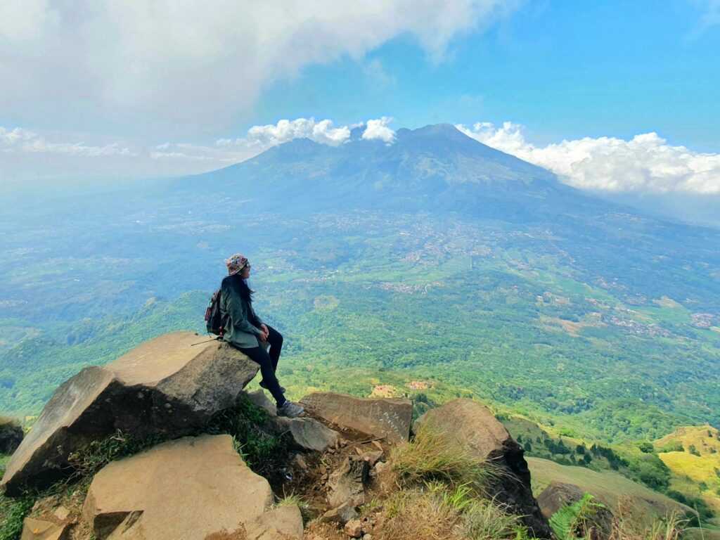 Mitos, Misteri dan Fakta Terkait Gunung Lawu yang Tak Banyak Orang Tahu!