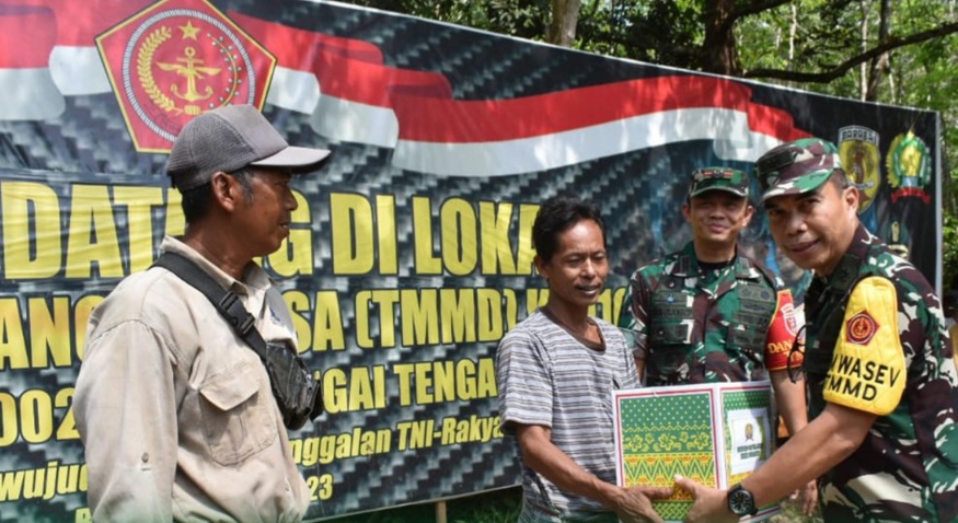 Tinjau TMMD, Brigjen TNI Hariyanto Bilang Begini, Kemanunggalan TNI dan Masyarakat