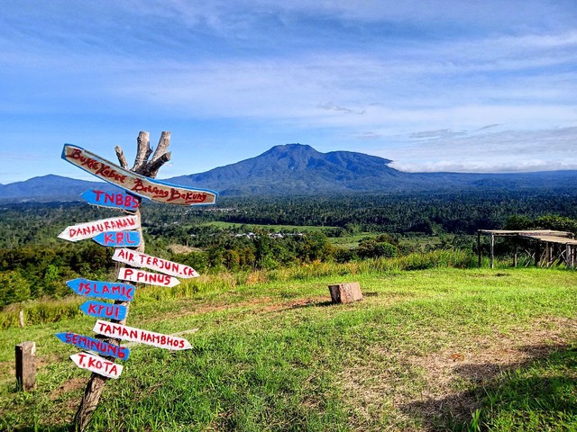 Paling Bersejarah Di Lampung! Inilah Kisah Dari Gunung Pesagi Yang Misterius 