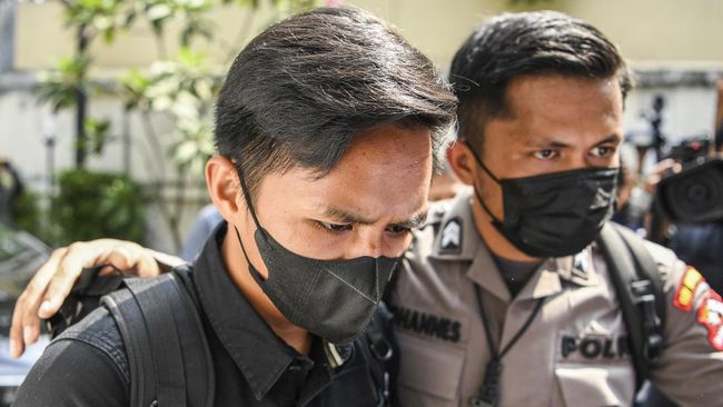 Kerap Dihakimi Sebagai Pembunuh Brigadi J, Pengacara: Bharada E Adalah Pahlawan