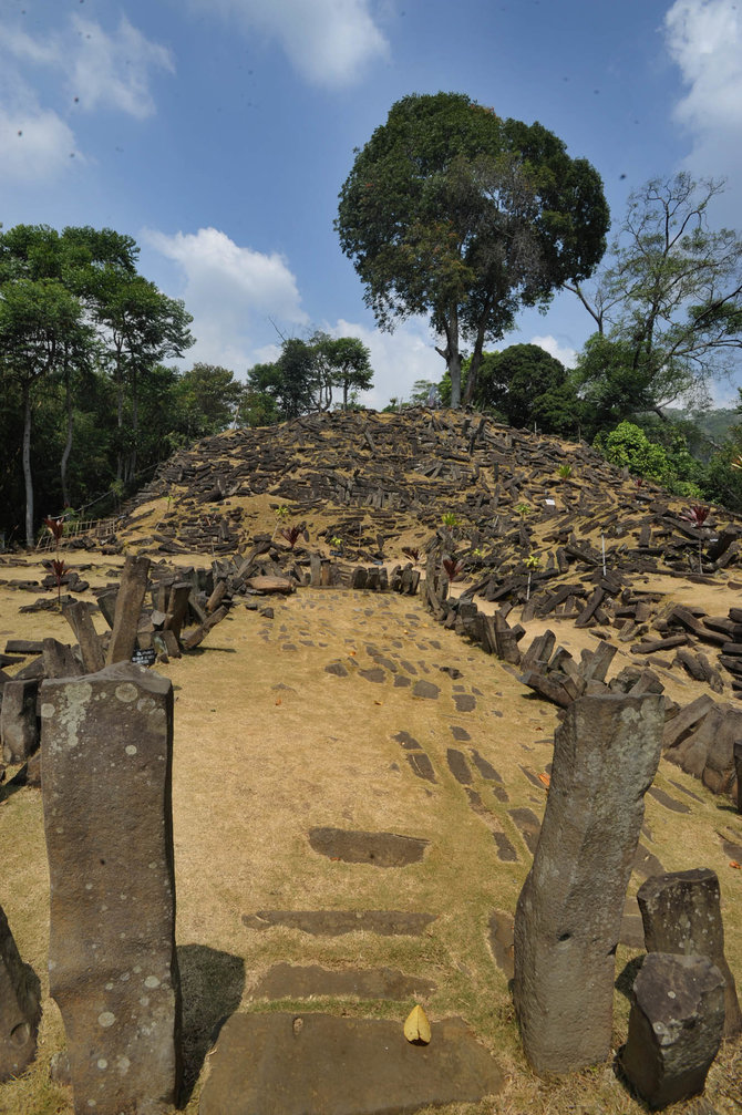 Mengenal Gunung Padang di Cianjur, Situs Megalitik Tertua di Dunia