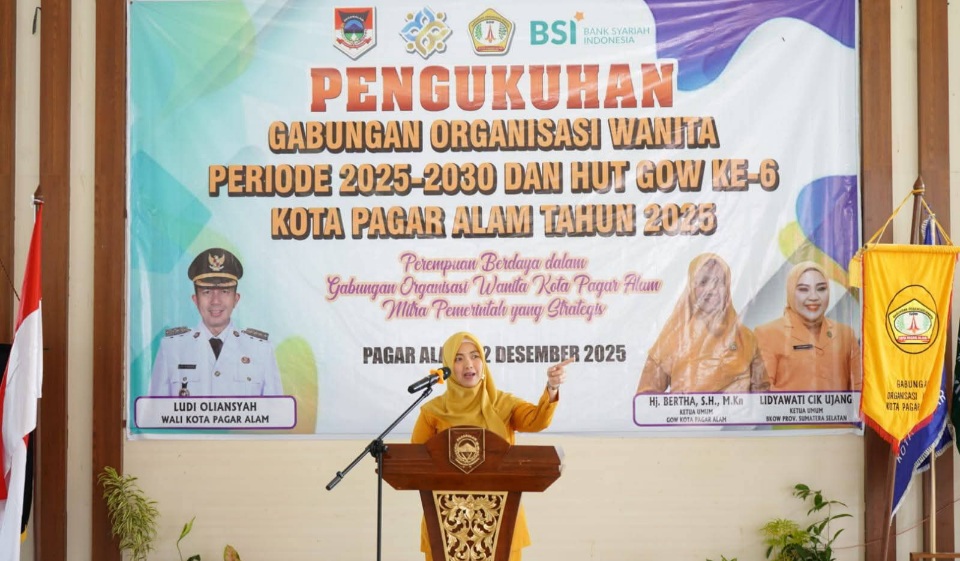 Wawako Pagar Alam Hj Bertha Emban Amanah Ketua GOW Pagar Alam