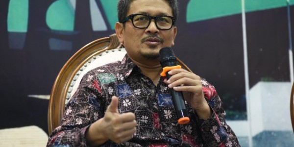 Krisis Keuangan PT Indofarma, DPR Soroti Keterlambatan Bayar Gaji dan THR Karyawan