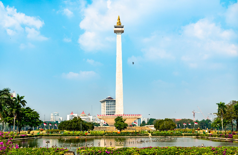 Ingin Tahu Sejarah di Balik 5 Bangunan Bersejarah Ini? Simak Fakta Menariknya!