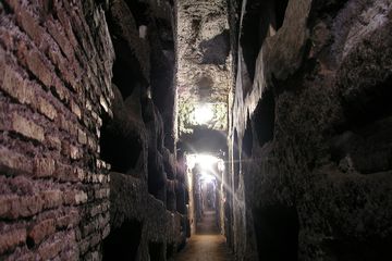 Inilah Katakomba, Makam Bawah Tanah Sepanjang 1.000 KM di Romawi