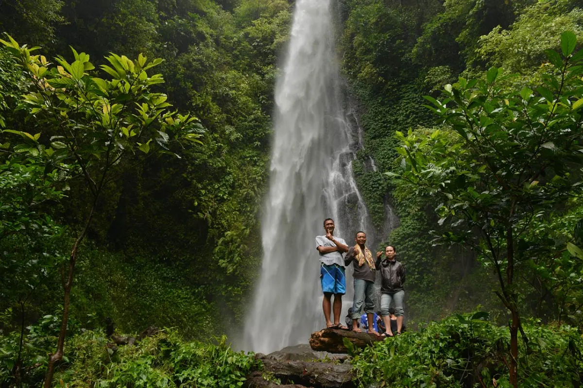 Air Terjun Sinar Tiga, Destinasi Liburan Menyegarkan di Lampung, Cocok Untuk Healing Loh!