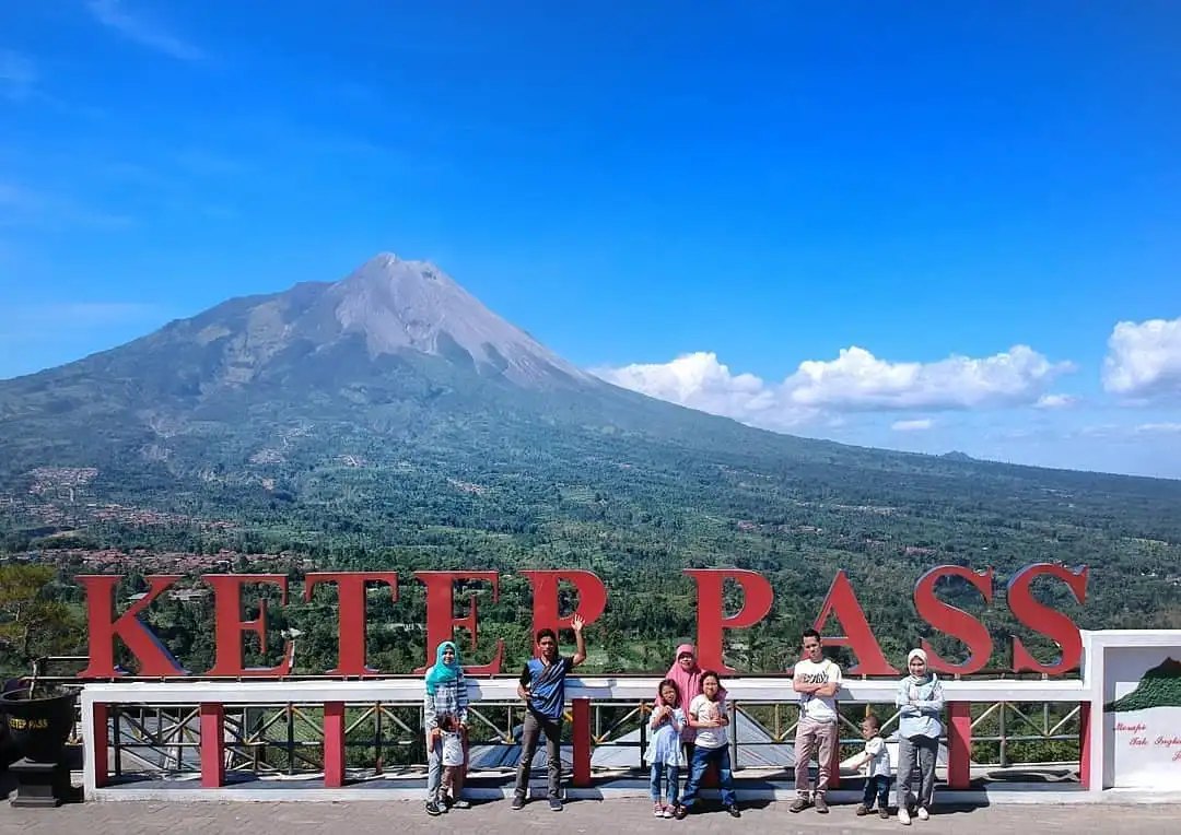 Perjalanan Wisata yang Tak Terlupakan, Berlibur ke Ketep Pass yang Menjadi Destinasi Pilihan di Jogja! 