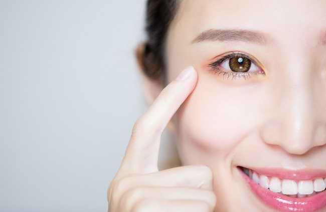 Ini 5 Tips Menjaga Mata Anda Tetap Sehat, No 1 Penting Sangat Say.