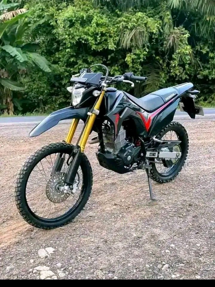 Ternyata Ini Keunggulan dan Kelemahan Motor Honda CRF, Cek Faktanya Disini!