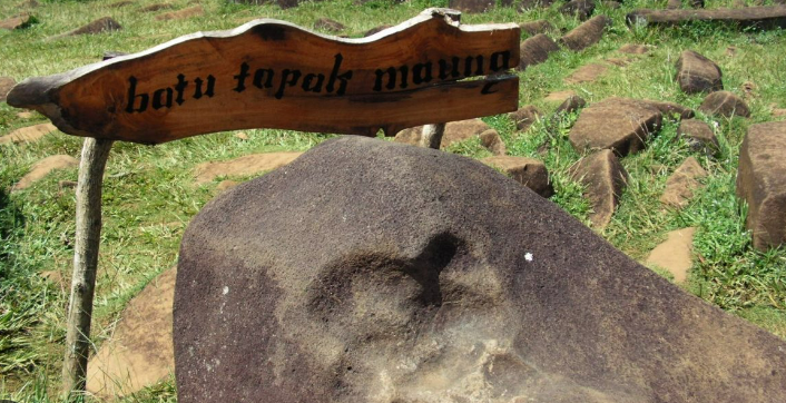 Temuan Megalit yang Menghebohkan di Situs Gunung Padang, Ada Batu Harimau-Nya! 